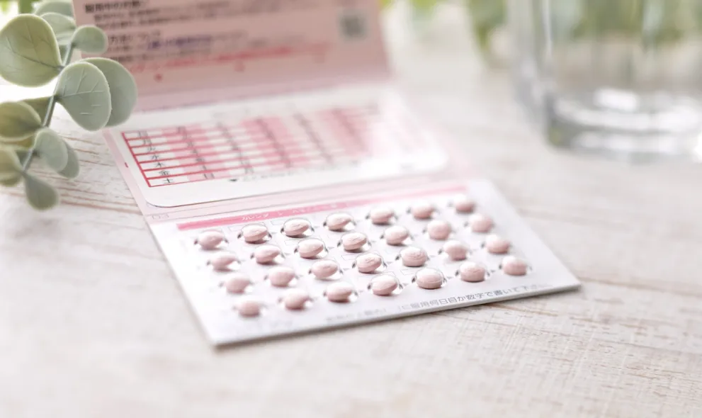 Birth control pill pack with instructions