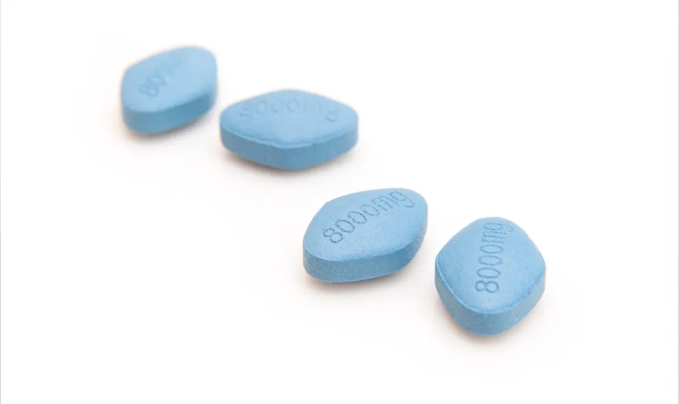 Four blue erectile dysfunction pills